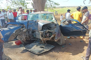 At least six persons were killed after the car they were travelling into a tree in Belagavi district of Karnataka