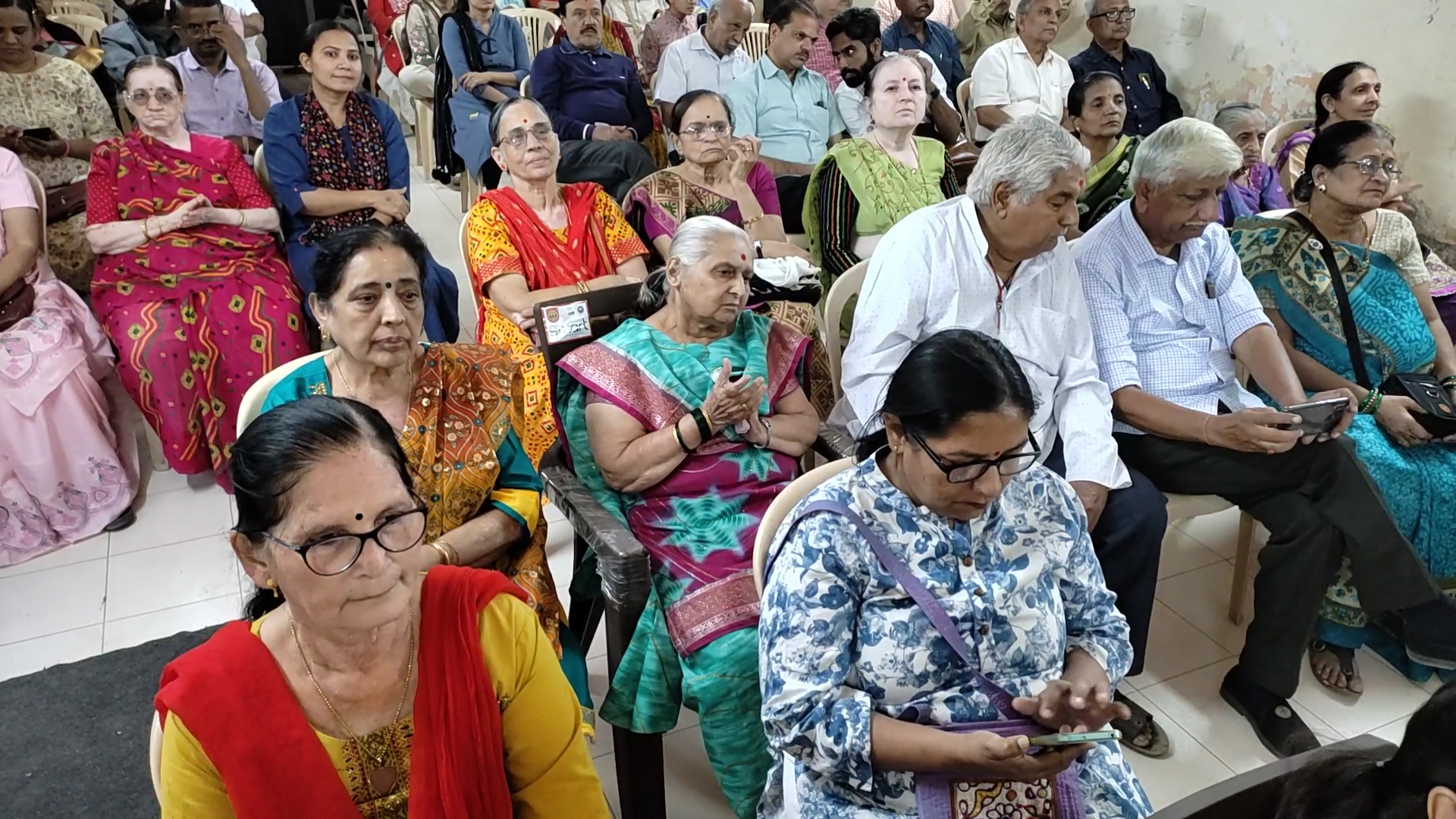 માતૃભાષાને પુનર્જીવિત કરવા માટે કાર્યક્રમો