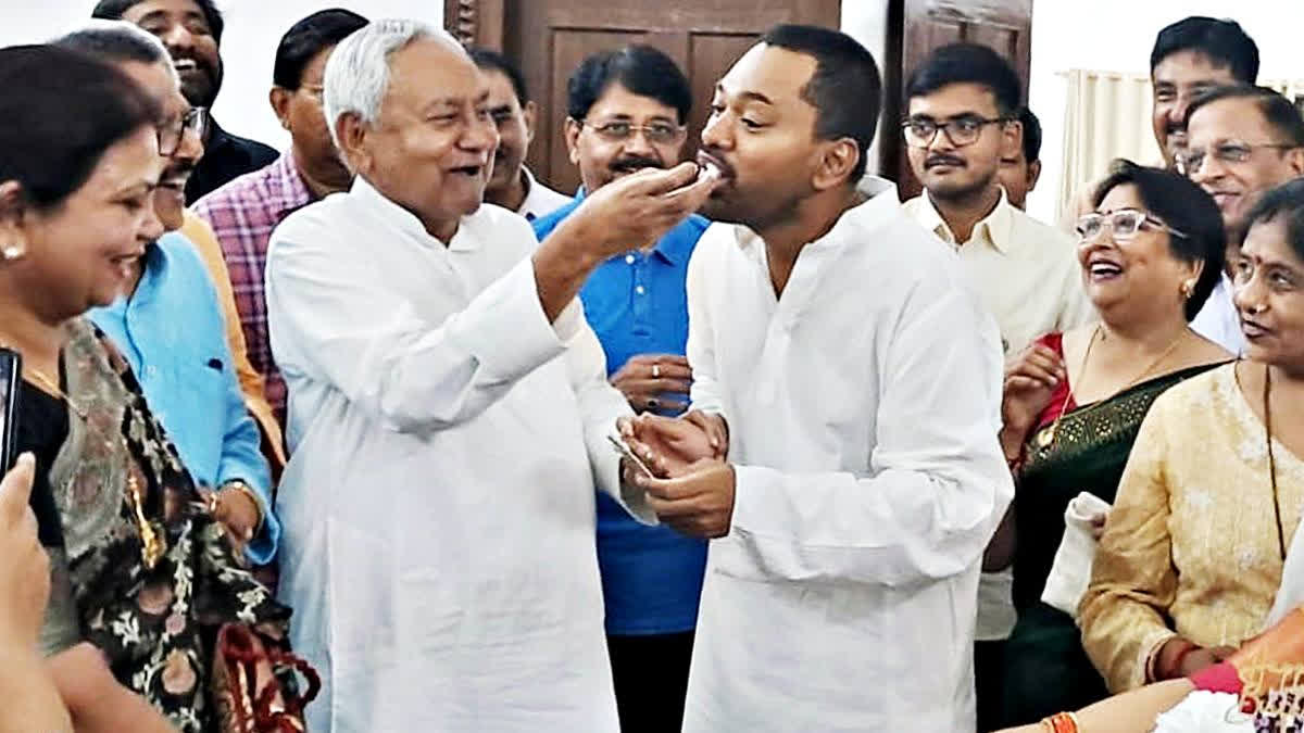 Tejashwi Yadav supports Nishant Kumar's potential entry into politics, claiming it could revitalise JD(U).