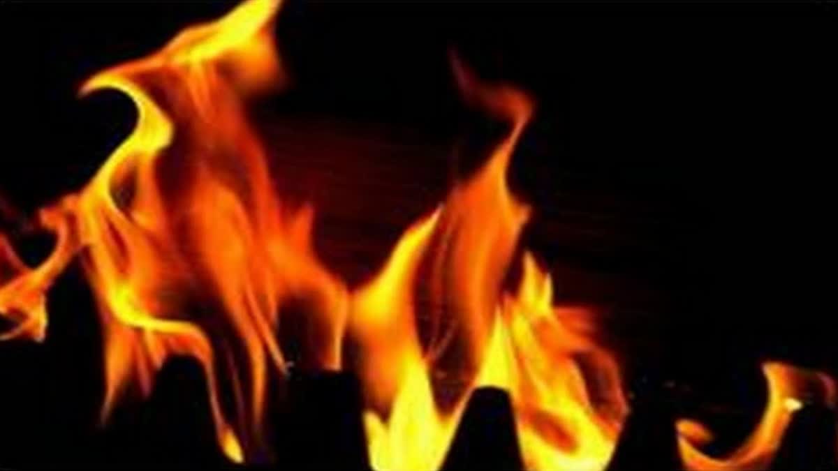 A Woman Dies On Burnt in Vaggampalli Of Prakasam District