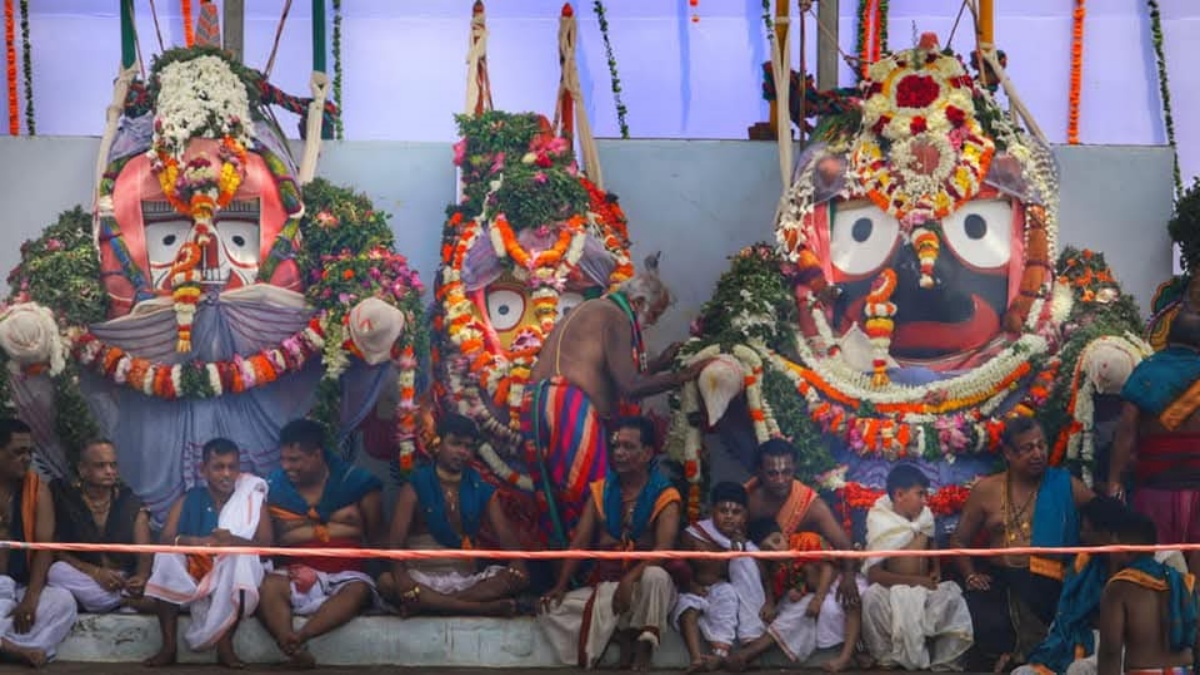 Not Enough Flowers For Lord Jagannath! Deities In Puri Srimandir Await For Their Favourite Blooms