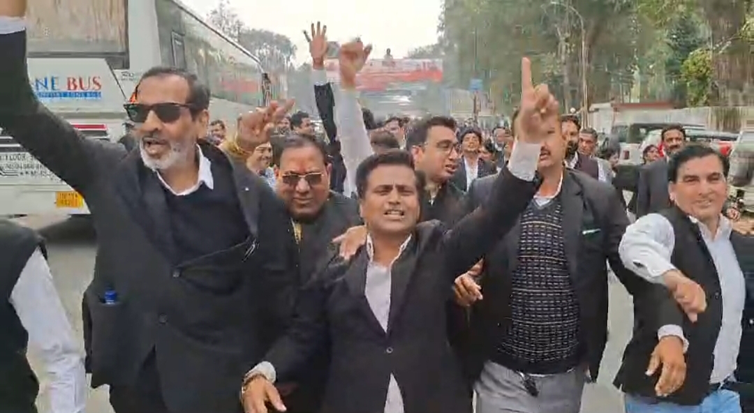 LAWYERS PROTEST IN RURKEE