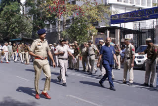 Security Beefed up near BJP Headquarters as AAP Workers to Hit Roads against Kejriwal's Arrest.