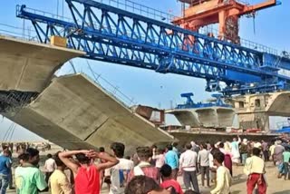 BRIDGE COLLAPSES IN BIHAR  INDIA BIGGEST BRIDGE  BAKOUR BRIDGE COLLAPSED  BAKOUR BRIDGE