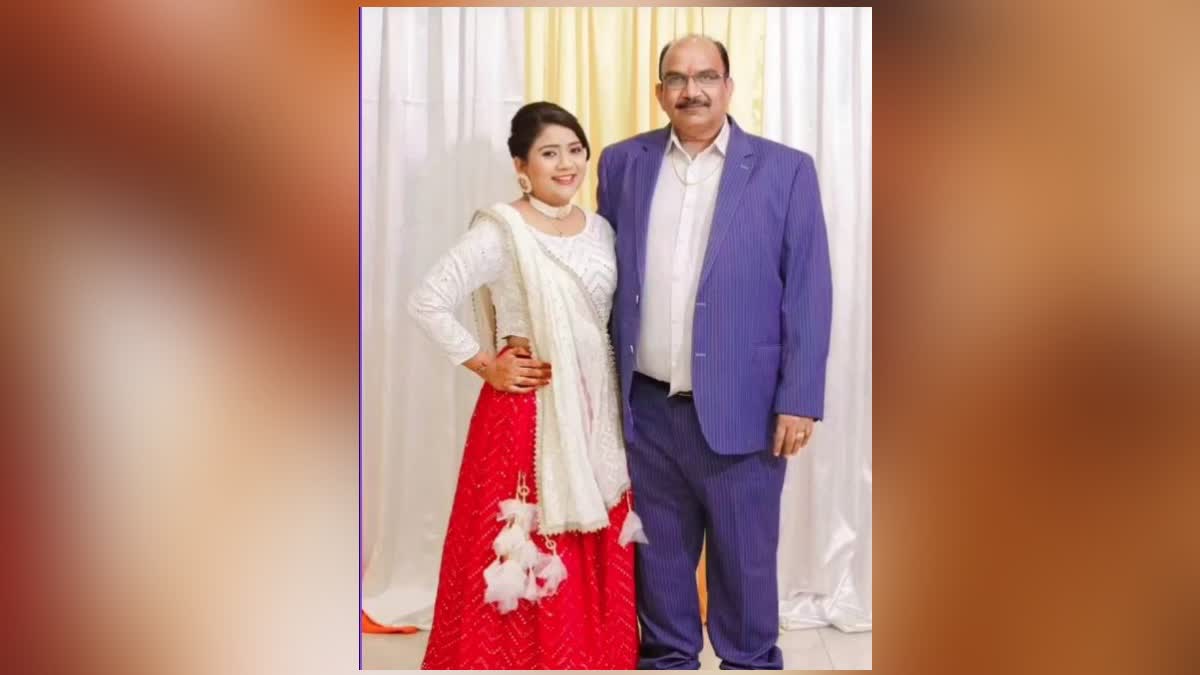 प्रदीपभाई पटेल और उनकी बेटी, फाइल फोटो