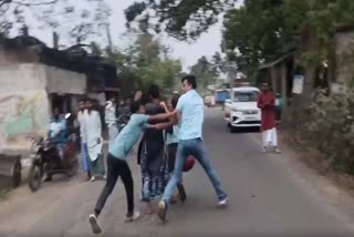 attack on kolkata police