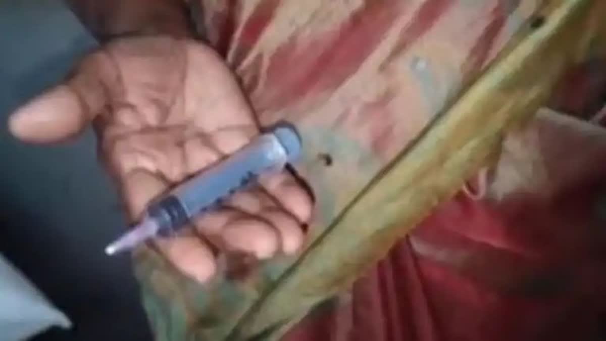 കുത്തിവെപ്പ്  അജ്ഞാതൻ കുത്തിവെപ്പ് നൽകി  UNKNOWN MAN INJECTS WOMAN IN RANNI  UNKNOWN MAN INJECTED WOMAN