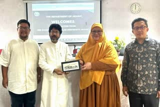 The Indonesian delegation visited the Arabic Department of AMU