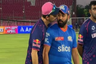 IPL 2024 Shane bond tried to kiss rohit sharma