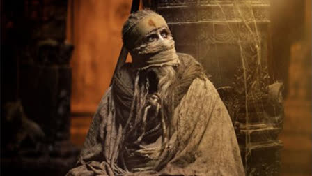 Makers of Prabhas starrer 2898 AD unveiled Amitabh Bachchan's look teaser, sending fans into a frenzy.