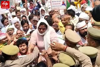 बनारस में कांग्रेस का प्रतिरोध मार्च.