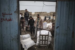 food distribution in Rafah