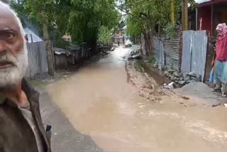 غیر متوقع بارشوں سے اہلن، گڈول میں سیلابی صورتحال