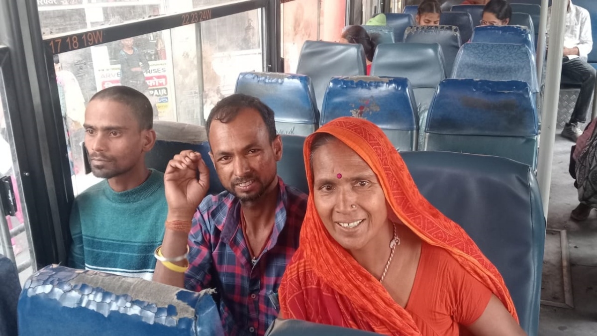 SANJAY KANWAR RESCUES LOST PEOPLE