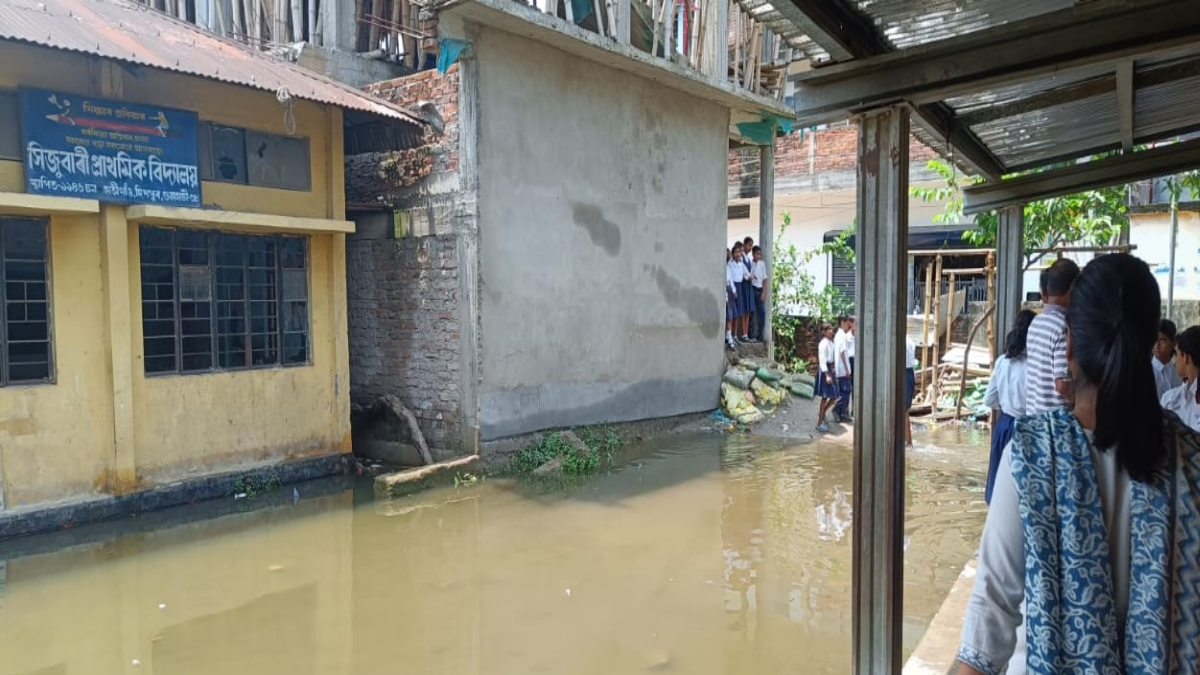 Problems of Sijubari LP School
