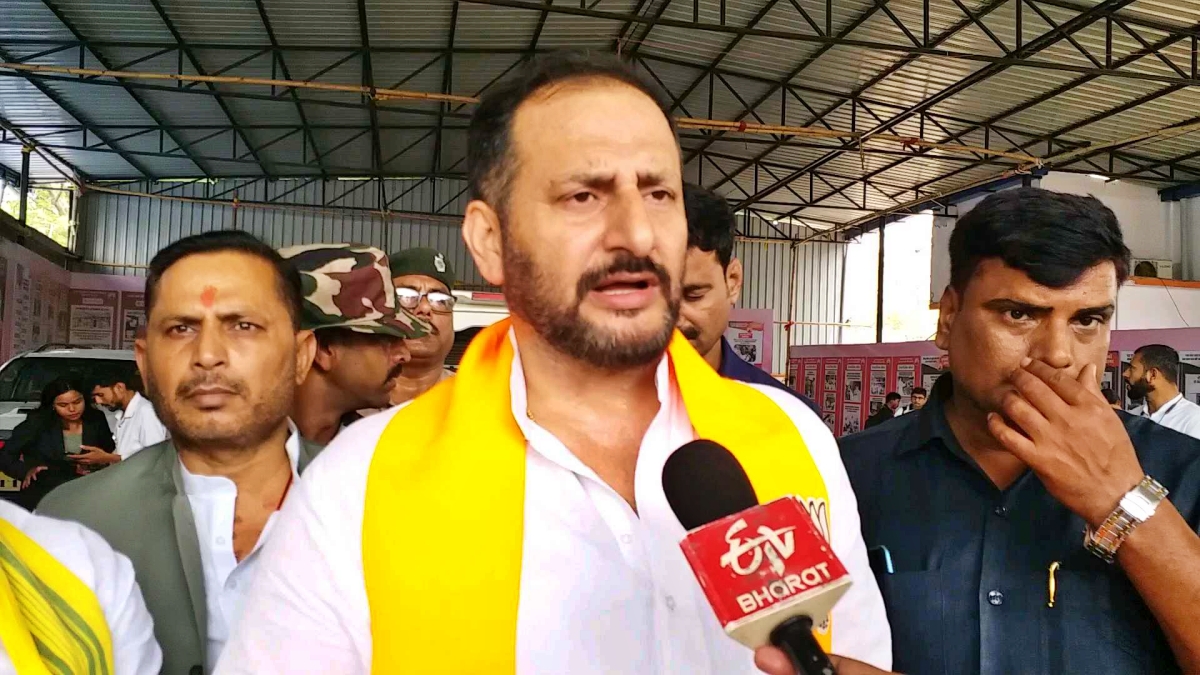नीरज कुमार बबलू, मंत्री