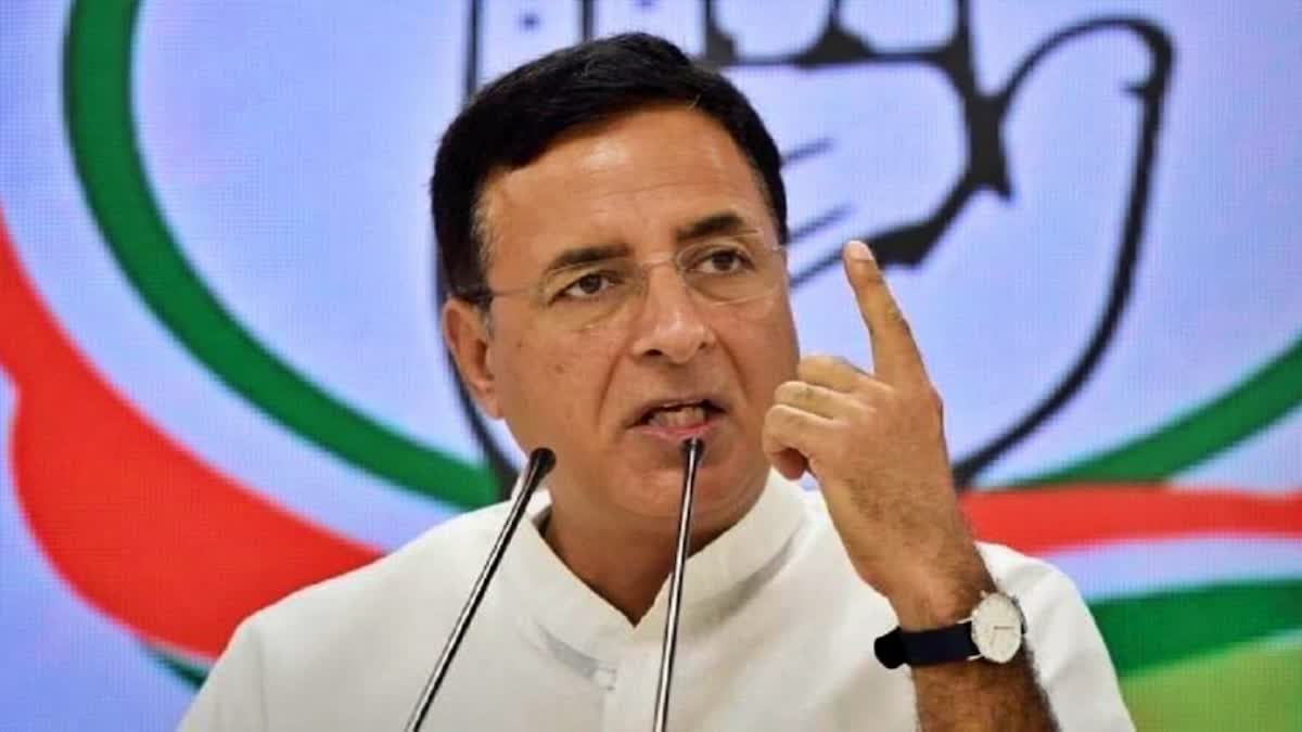 Randeep Singh Surjewala on MSP on maizie crops