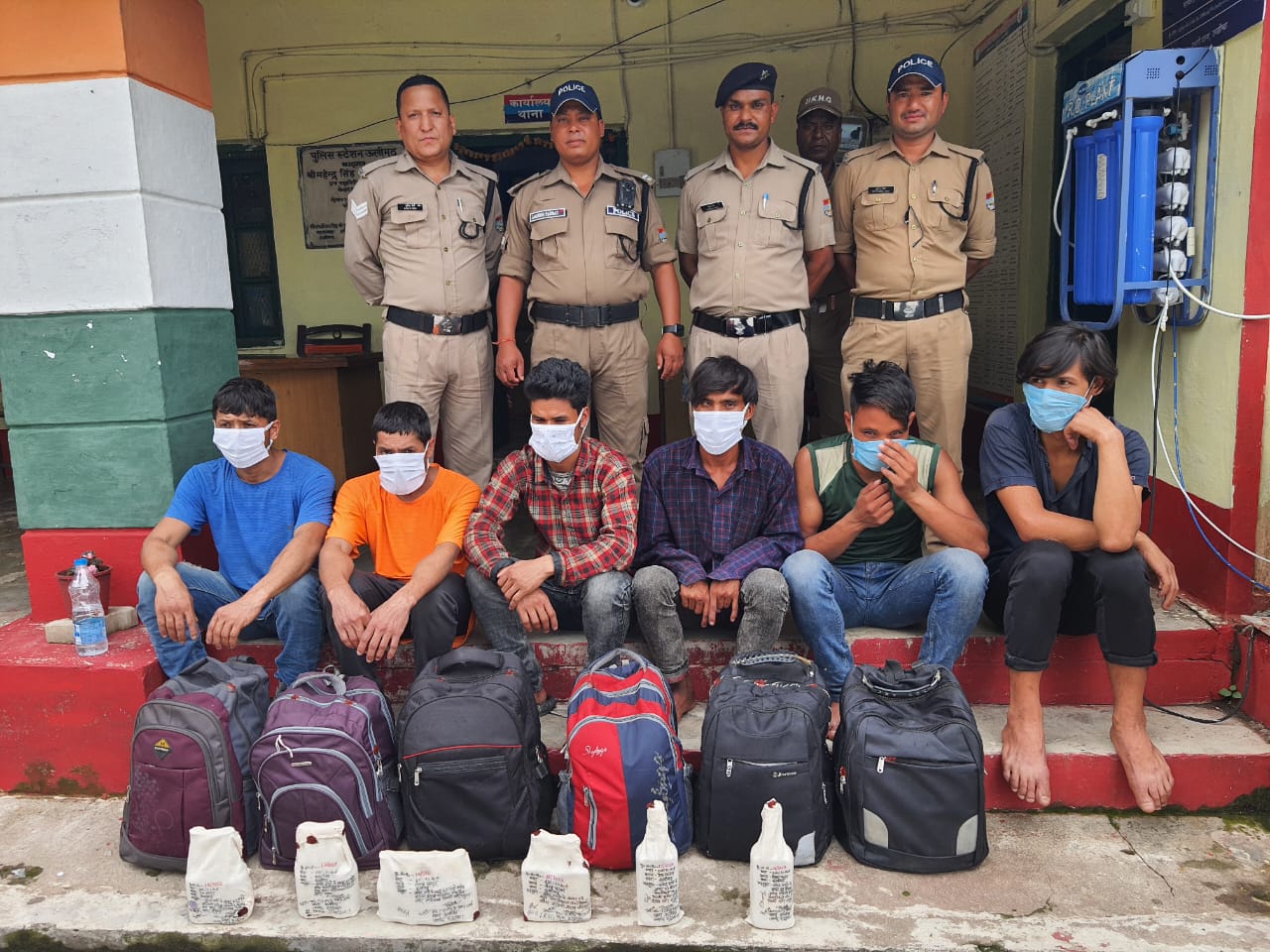 Six Nepali People Arrested with liquor