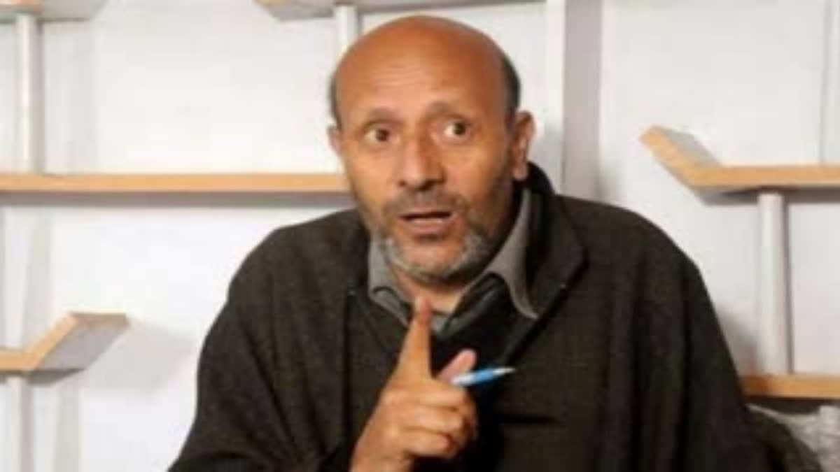 A Delhi court on Saturday asked the National Investigation Agency to respond by July 1 to an application filed by Engineer Rashid.