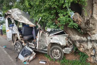 2 Devotees Die, 10 Injured As Car Collides With TNSTC Bus In Tiruvannamalai