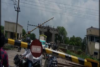 Repair of Railway Gate in Haridwar