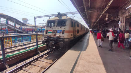 Eastern Railway Added Extra Coaches