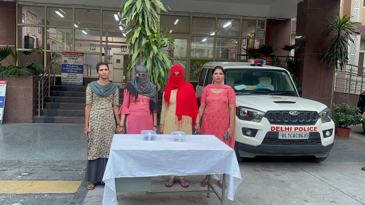 ग्रेटर कैलाश पुलिस ने दो महिला स्नैचर्स को किया गिरफ्तार