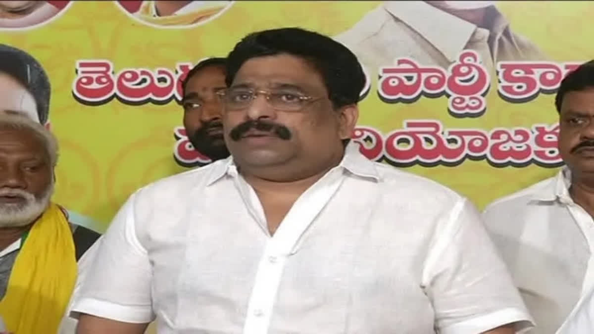 TDP Leader Buddha Venkanna on Sharmila Witness