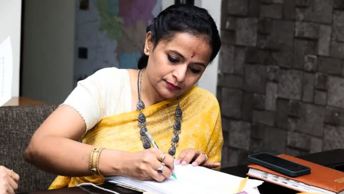 Know Who Is IAS Ranu Sahu