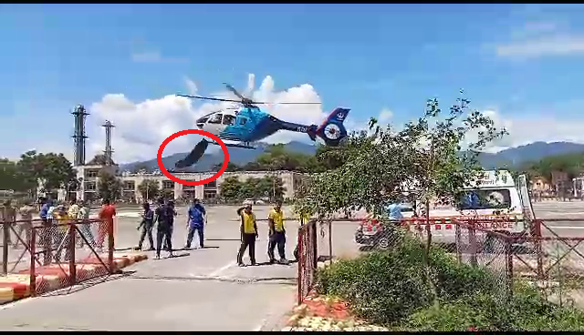 Chaos during helicopter landing