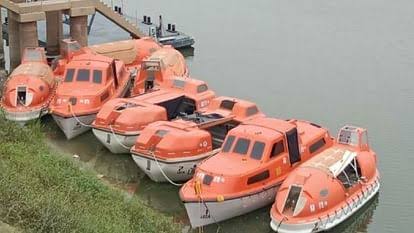 river tourism in Varanasi