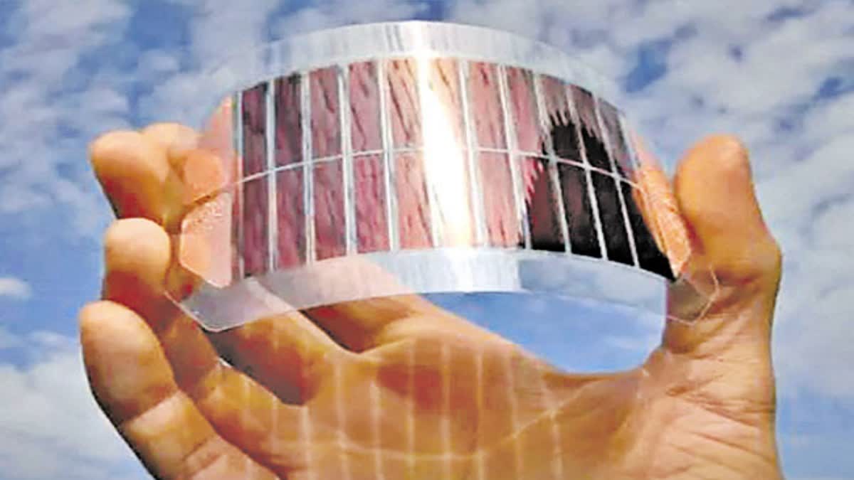 Folding solar panels