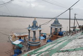 Telangana: Godavari Crosses Danger Level, Yellow Alert Issued In 9 Dists, Two Die Amid Heavy Rain