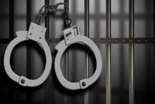 Two current and three ex-employees of a cooperative bank here were arrested for allegedly being involved in approving a loan in the name of a dead man, the Punjab Vigilance Bureau said on Monday.