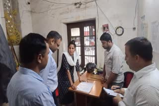 DM Sonika in disaster control room