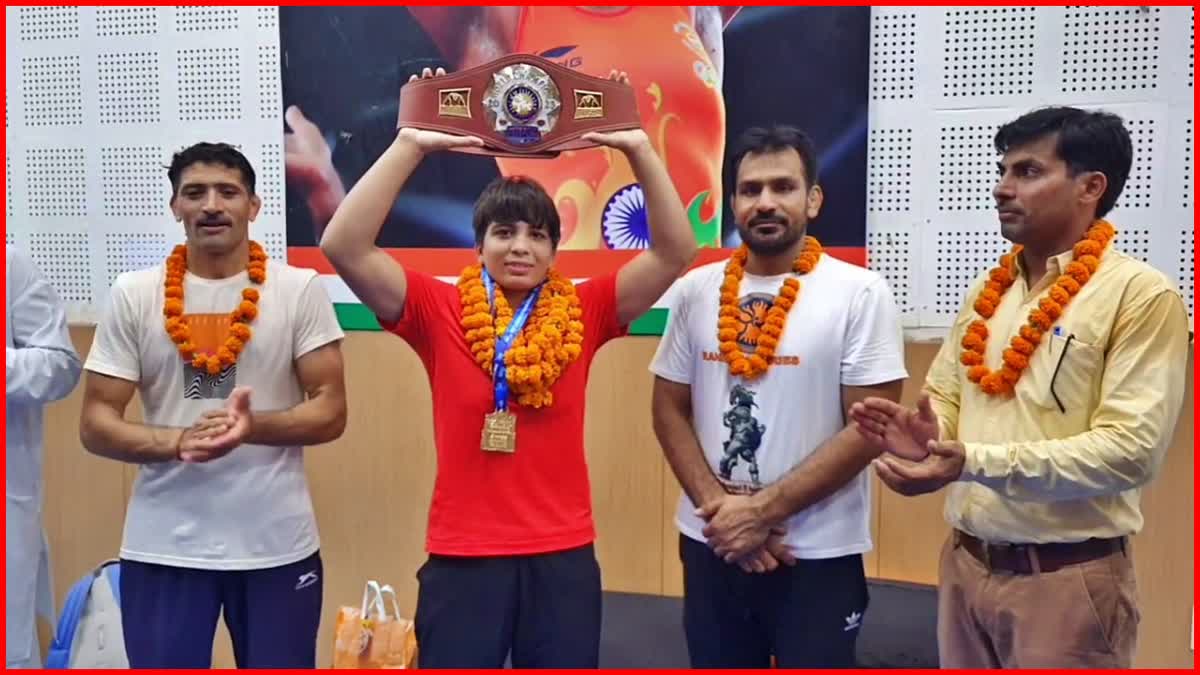 wrestler savita dalal won gold