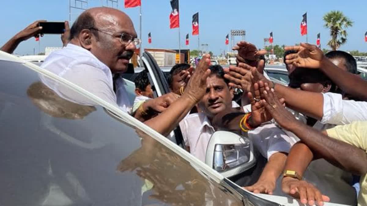 மதுரை அதிமுக மாநாட்டில் உணவு வீணாக்கப்பட்ட விவகாரம் - ஜெயக்குமார் ரியாக்‌ஷன் என்ன?