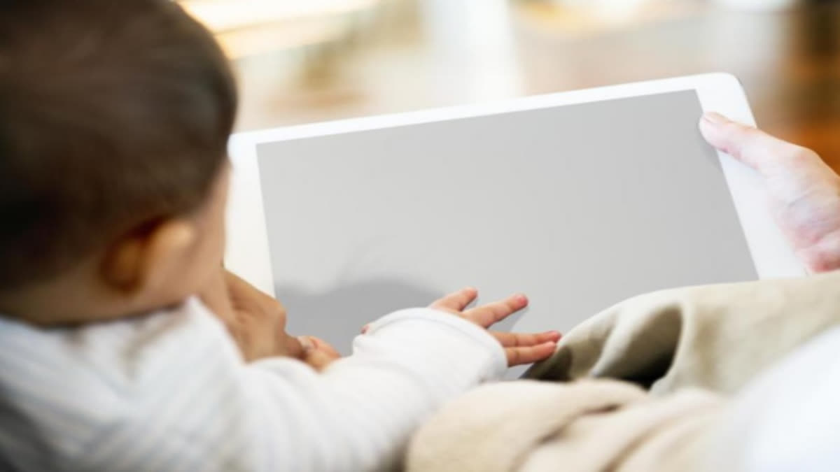 Babies aged one who spent more than four hours a day looking at screens such as televisions, computers, tablets, or smartphones experienced developmental delays in communication and problem-solving skills at ages two and four, a new study has shown.