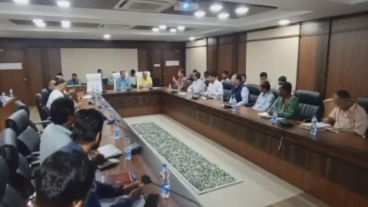 review meeting of srimandir parikrama project