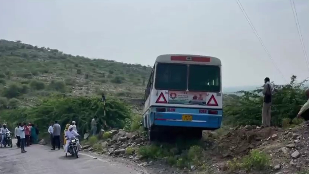 Haryana Roadways saved falling ditch