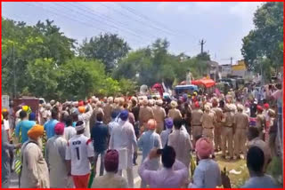 Security tightened at inter-state borders as farmers protest seeking compensation for losses caused by floods