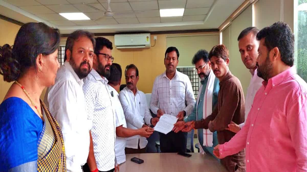 BJP submits complaint to Election Commission