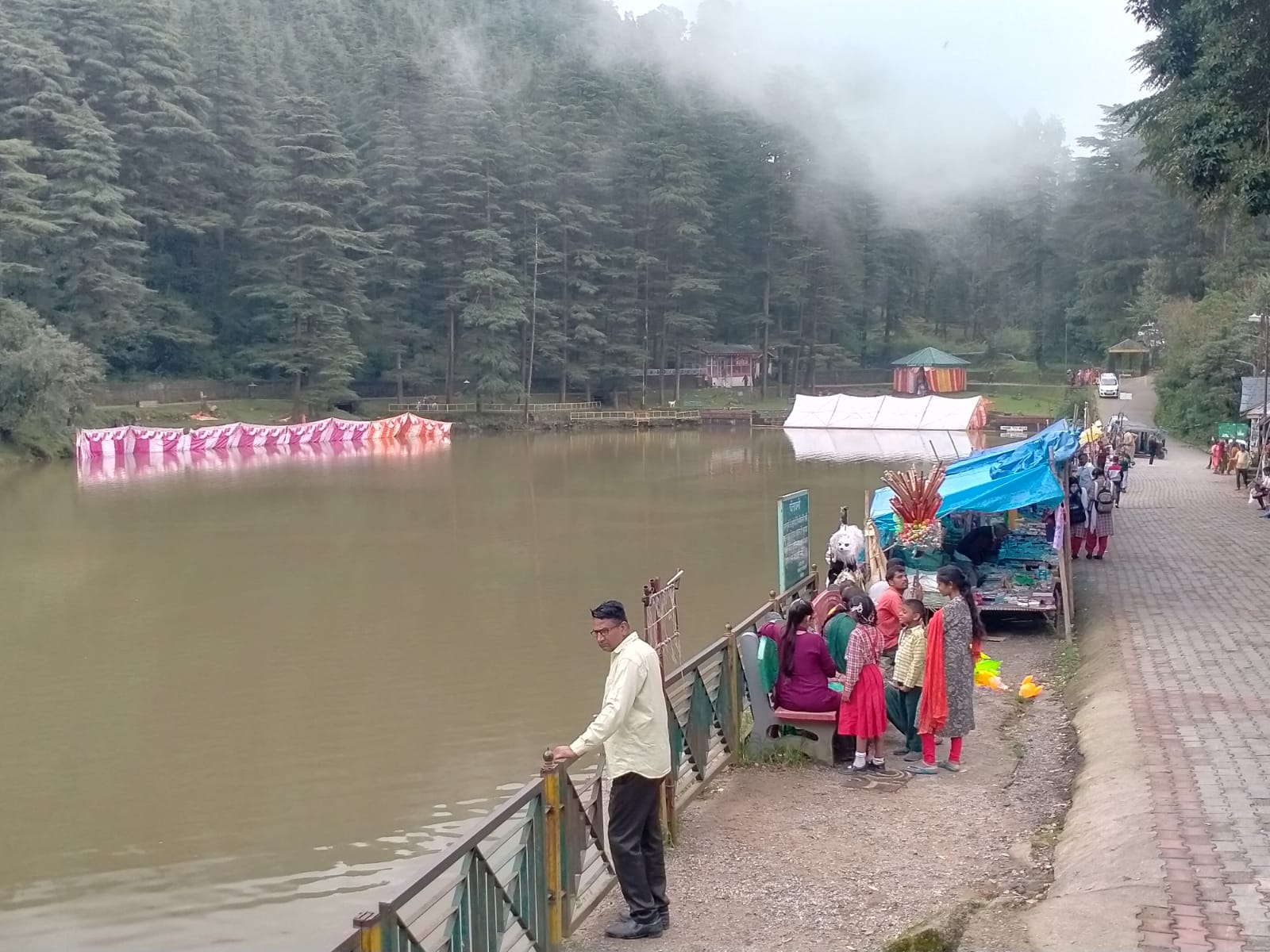 Holy bath in Dal Lake