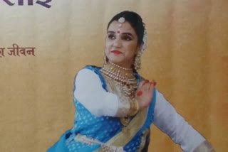 Kathak dancer Dr Santosh Desai