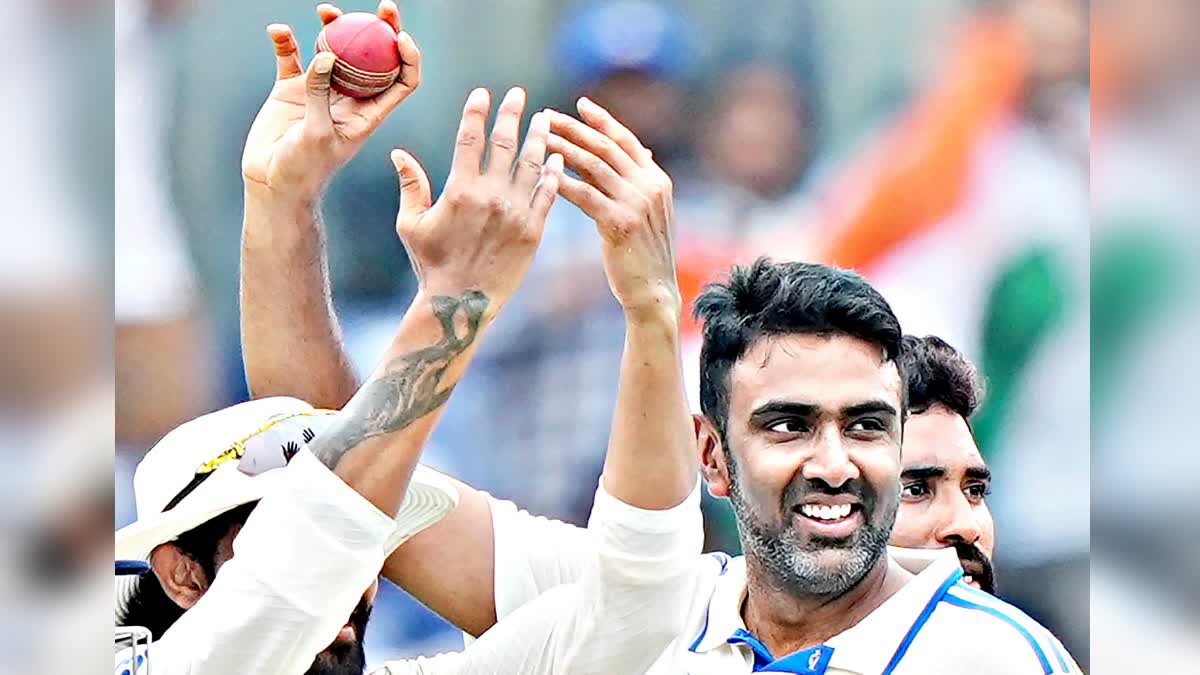 ASHWIN EQUALS WARNE