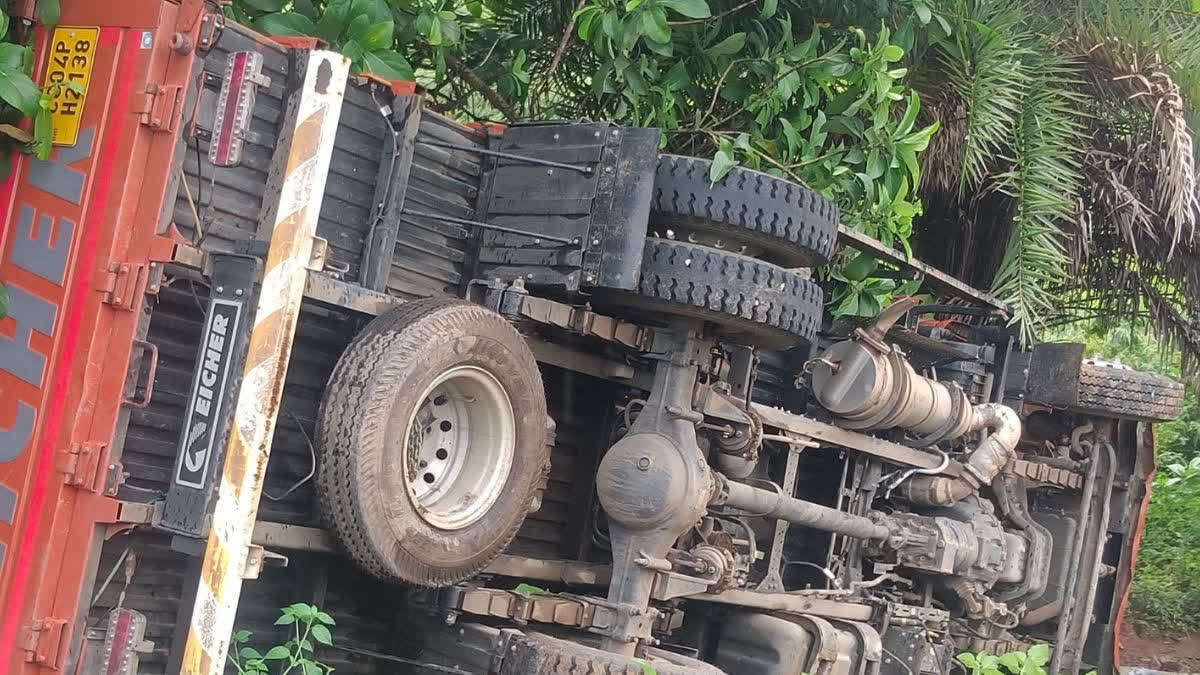 BASTAR CRPF JAWANS VEHICLE ACCIDENT