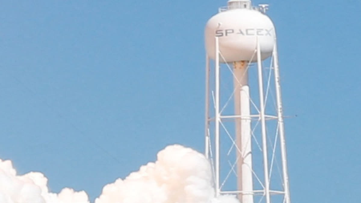 SpaceX aims for 12 launches a month as it eyes satellite-based phone service