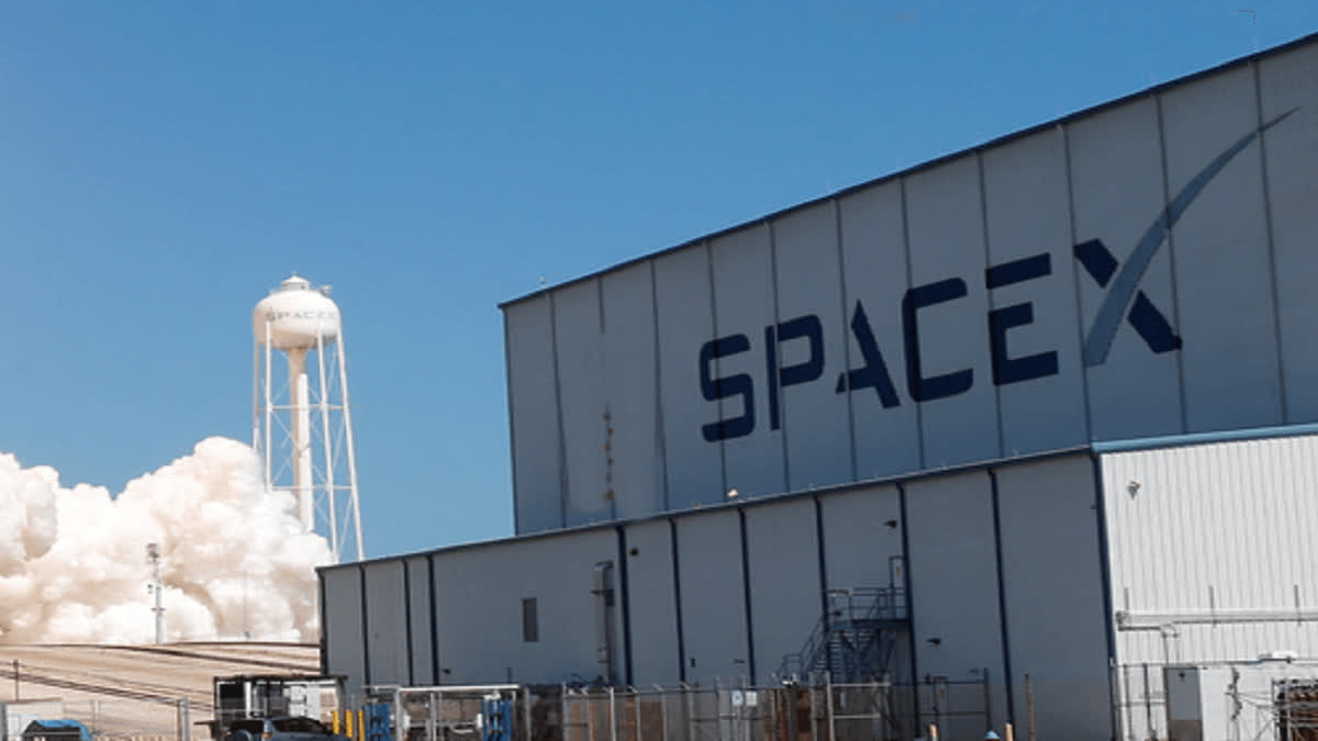 SpaceX aims for 12 launches a month as it eyes satellite-based phone service