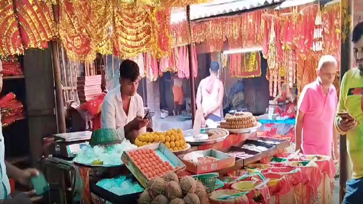 नवरात्रि में होती है विशेष पूजा