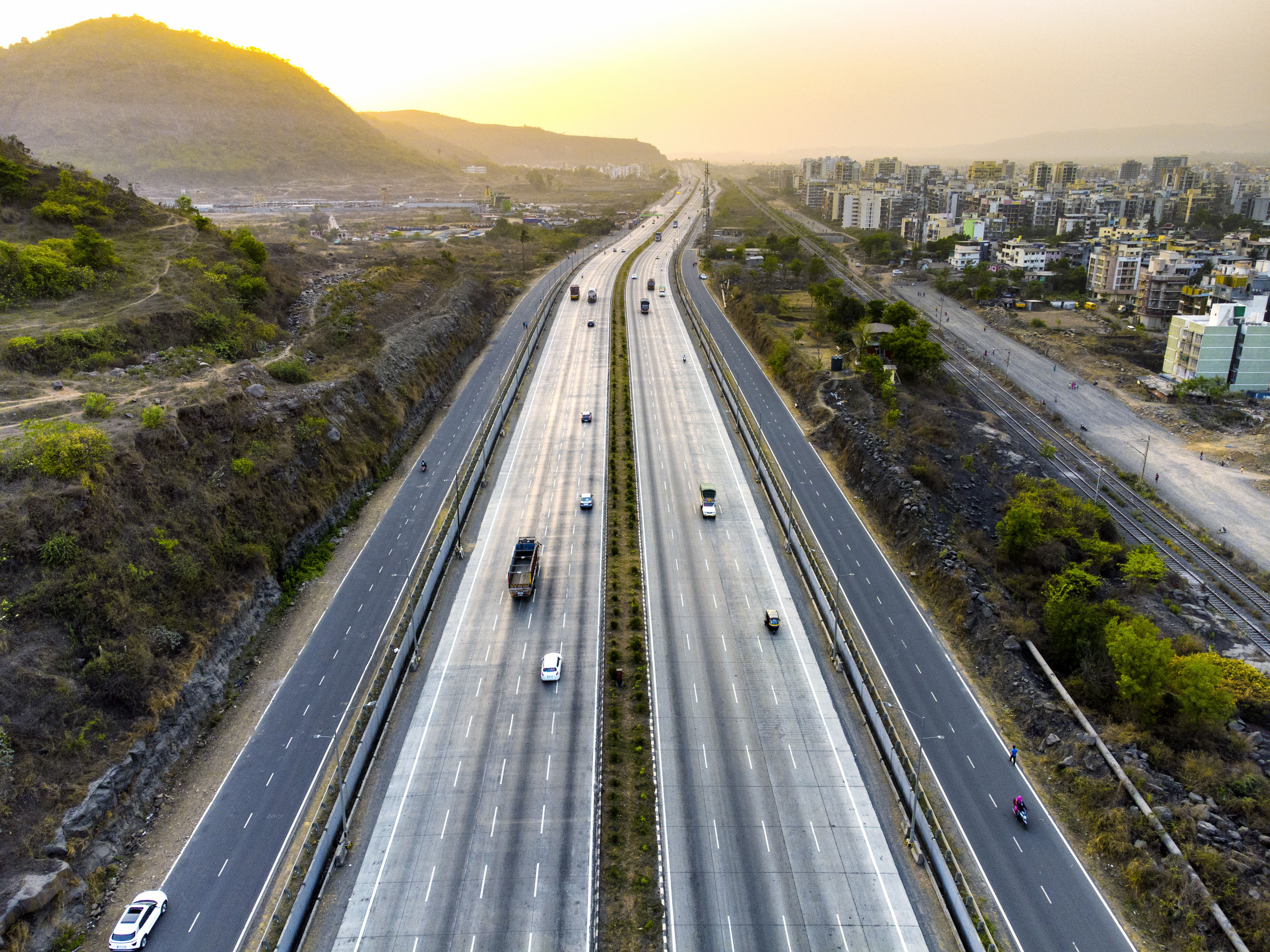 MP SIX LANE NARMADA EXPRESS WAY